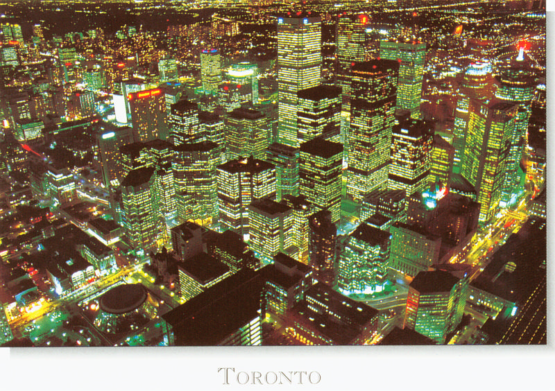 Toronto -- night view from CN tower.png