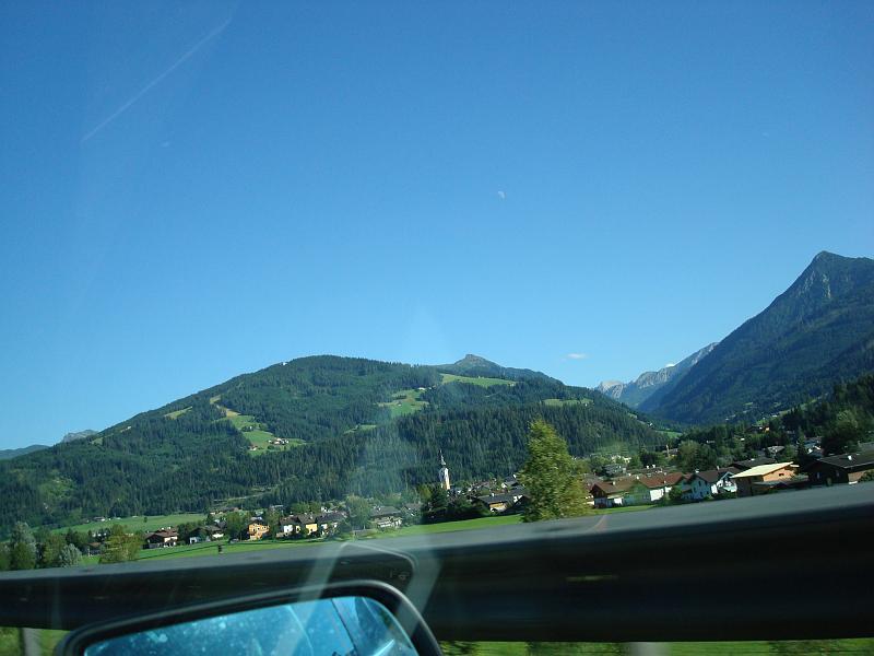 DSC02004.JPG -                                