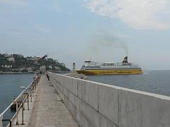 P1300573